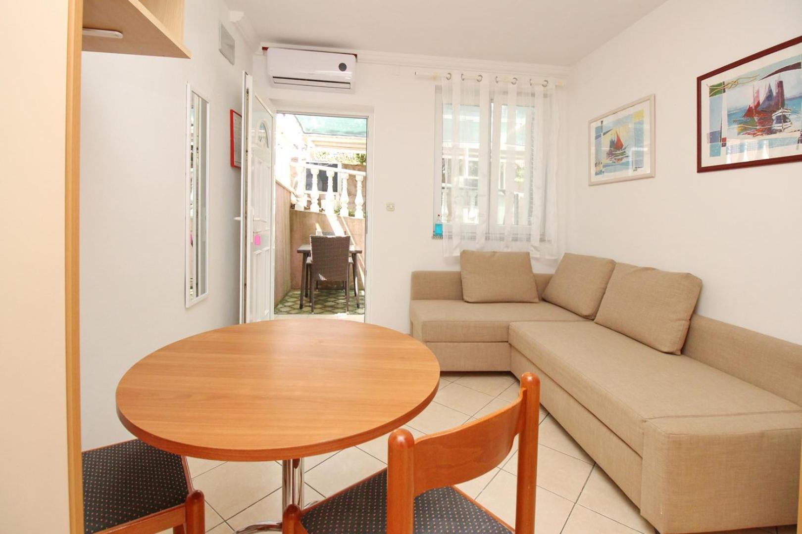 Apartments Lovincic Baška Dış mekan fotoğraf